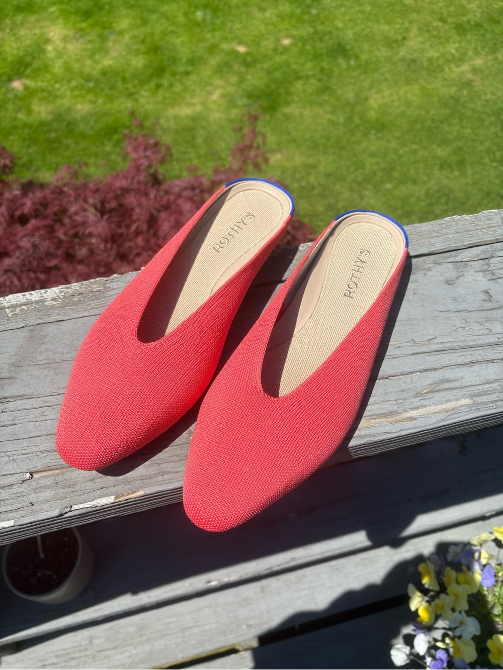 Rothy’s The Almond Demi Melon Coral Women’s Size 8 US Slip On Knit Mules Shoe